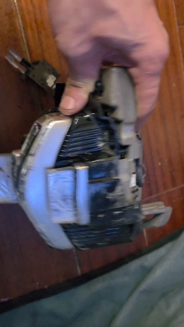 Фара пи в Разборе Changan UNI-K смотреть онлайн