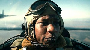 ПИЛОТ САМОЛЁТА СТОЛКНУЛСЯ С РАСИЗМОМ НА ВОЙНЕ / РЕКОМЕНДАЦИЯ ФИЛЬМА "ДВОЙНАЯ ПЕТЛЯ"