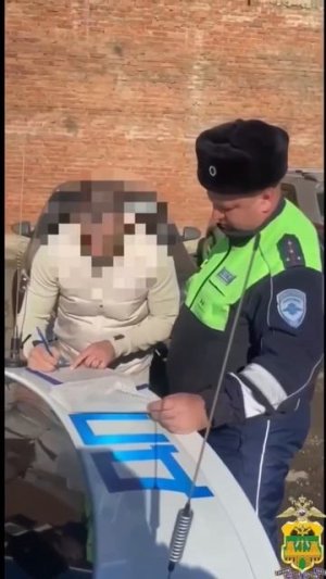 Краснодарец накопил 61 штраф и лишился «Мерседеса»

В Краснодаре на улице Дзержинского инспекторы ДП
