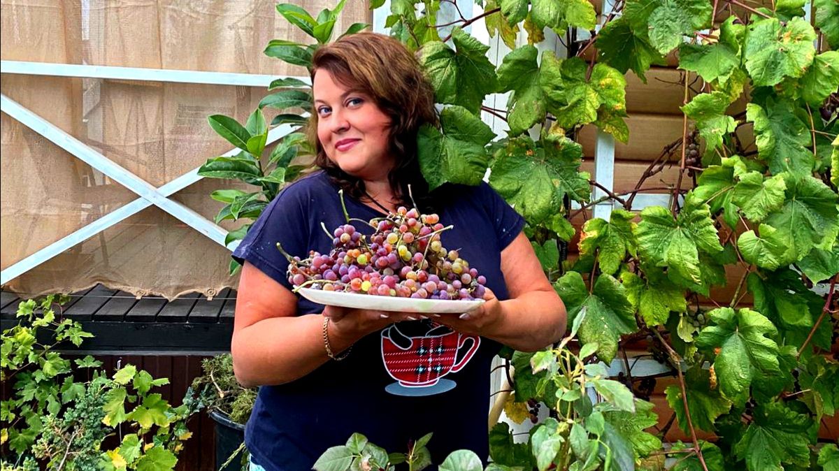 Как из пустыря выросла моя Вселенная. Хроники цветников. смотреть онлайн