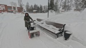 Спасибо тёте Любе за чистые тротуары
