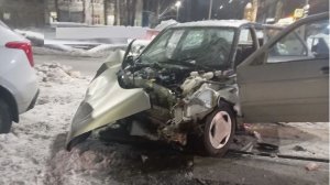 Аварии и ДТП НА ДОРОГАХ — не уступил и получил подборка на видео регистратор