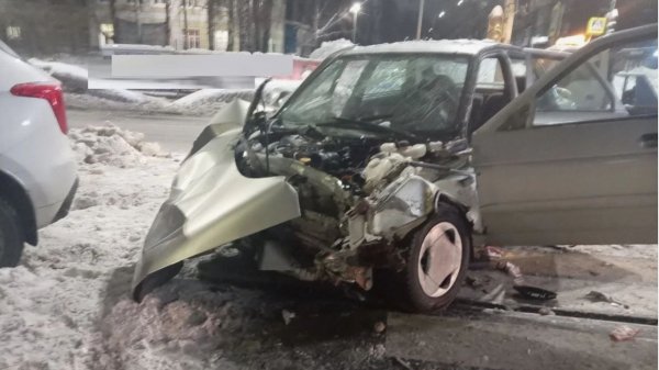 Аварии и ДТП НА ДОРОГАХ — не уступил и получил подборка на видео регистратор