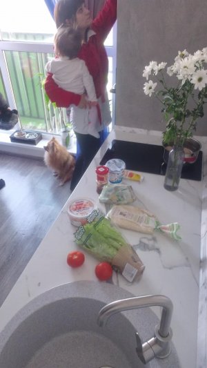 голодная пришла
начала готовить 🫶📽