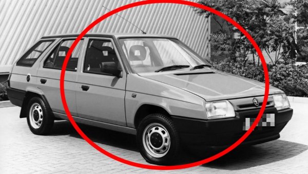ВАЗ-2109 против Škoda Favorit: кто оказался удачнее в 1987 году