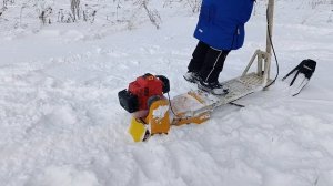 Дополнительный глушитель для мотора триммера