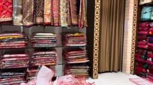 Привет Я Индия/ЛУЧШИЙ ПОДАРОК ЭТО ШЁЛКОВЫЕ САРИ ДЛЯ ИНДИЙСКОЙ СВЕКРОВИ.