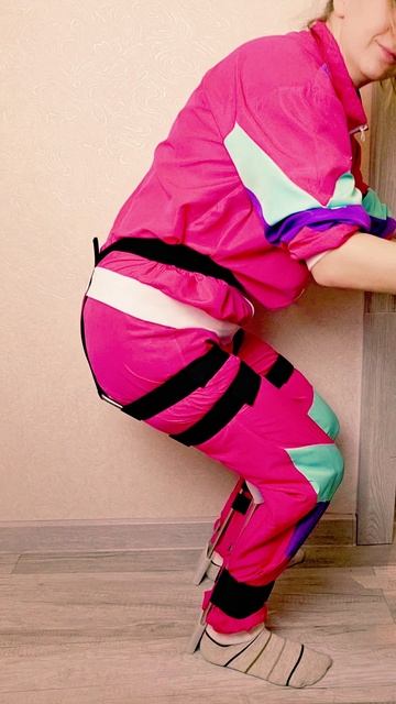 Невидимый экзоскелетный стул. Проверяем! #обзор #лайфхак #распаковка #маркетплейс #экзоскелет смотреть онлайн