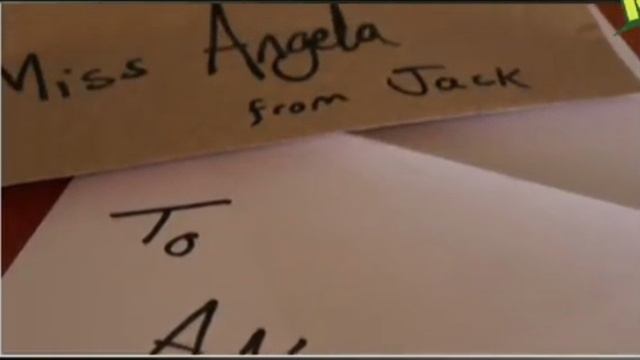 Talking Ben pranks on Valentine's day смотреть онлайн