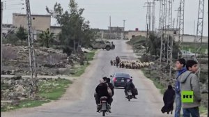 مشاهد لحاجز نصبته قوات إسرائيلية في الصمدانية الشرقية بريف القنيطرة جنوب سوريا