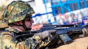 Посол РФ назвал безумием призывы ФРГ готовиться к конфликту с Россией