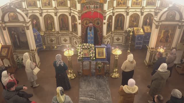 Запись трансляции 14 февраля 17:00. Всенощное бдение смотреть онлайн