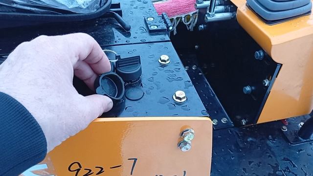 экскаватор Китай HT10 начало