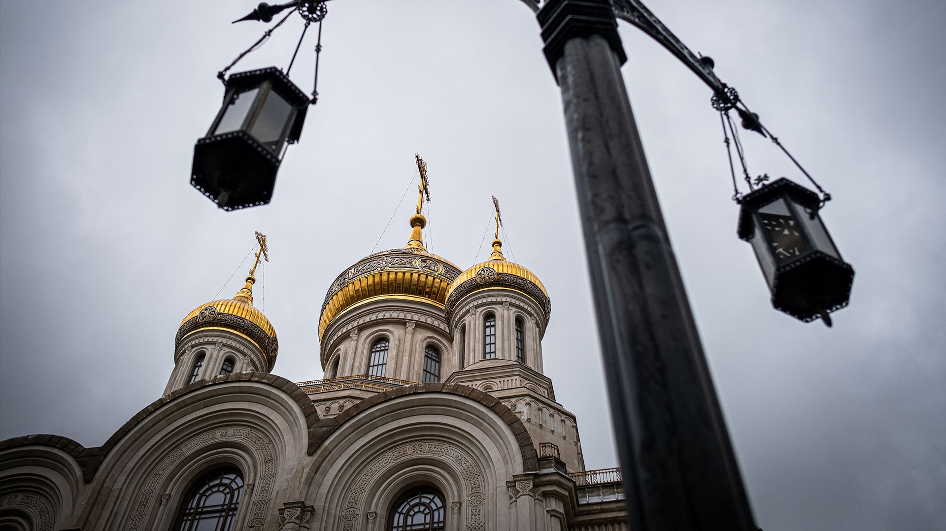 Литургия. Вселенская родительская (мясопустная) суббота. Мученика Трифона Апамейского смотреть онлайн