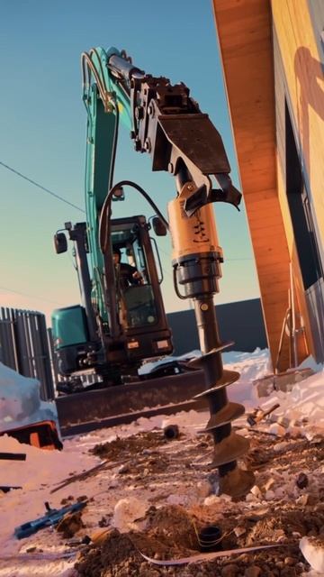 🚜 Мини-экскаватор SUNWARD SWE35UF  на строительстве домов