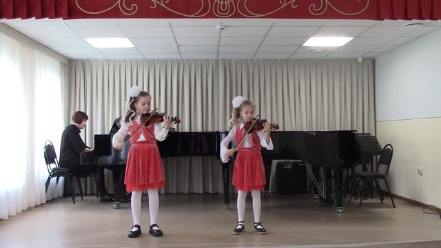 Скрипичный дуэт Вахницкая Юлия / Беляева Наталия г.Керчь "ДМШ №2" смотреть онлайн