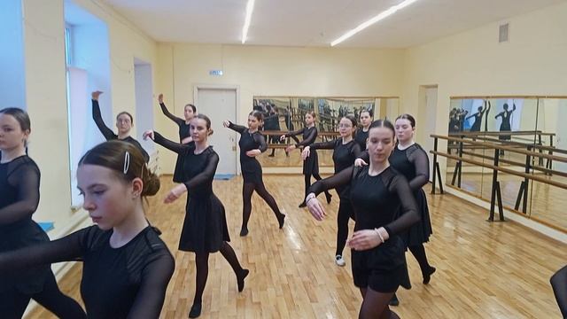 Танлие старшие классика.mp4