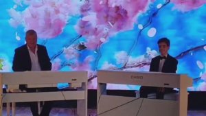 "Нужен был юный музыкант,кто мог бы импровизировать в прямом эфире". Олег Казьмин и Андрей гончаров