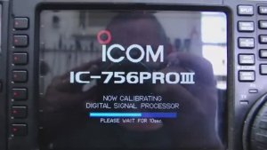 ALPHA TELECOM： ICOM IC-756PROIII COM DISPLAY SEM INFORMAÇÕES