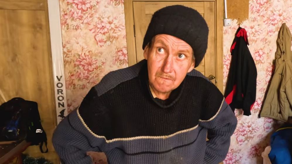 " ЗАБРОШЕННАЯ РОССИЯ " И " БЫТЬ БОБЛУ " В ЧЁМ РАЗНИЦА смотреть онлайн