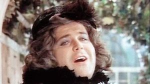 "ЛЮБОВЬ И БЕДНОСТЬ".