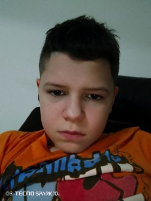 вот друзья Болею болею уже чучуть полегчало но не совсем сопли и горло болит ну так слегка