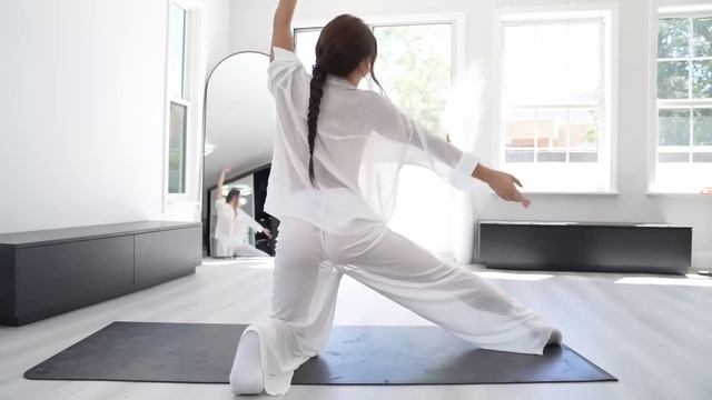 Бельё забыла. 18+. Эротика смотреть онлайн