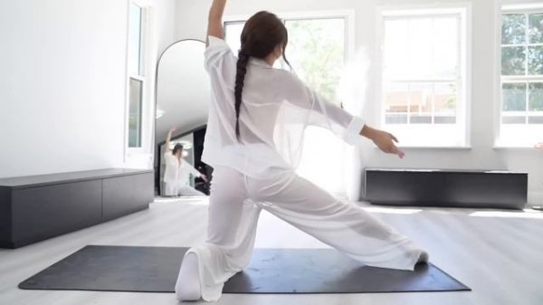 Бельё забыла. 18+. Эротика