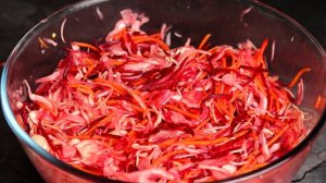 Рецепт вкусного САЛАТА! Никогда не устаю готовить его для ВСЕЙ Семьи. Сочный,  Хрустящий салат !