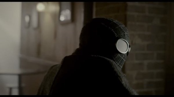 «Человек‑паук Нуар: два облика одного города. HDR‑трейлер в цвете и ч/б»