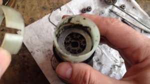 шуруповерт трескучий