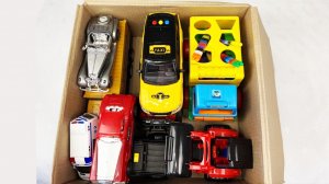 Мультики для детей и малышей. Яркие Машинки едут по трассе Мультики про машинки в коробке залипалки