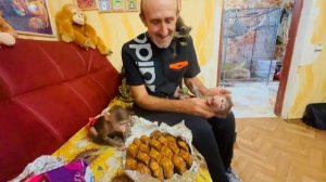 Степа, Маня и Тимошка ПОЗДРАВЛЯЮТ любимого папу С ЮБИЛЕЕМ!