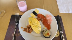 Легкий завтрак 🍣 🍳 🥓 🍓 🥛 в отеле Dusit Thani Паттайя🌴