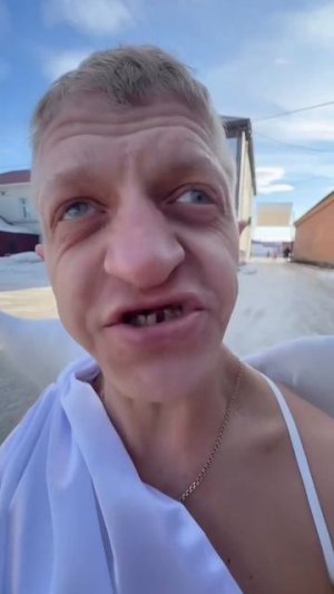 😂С праздником!