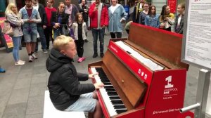 Как привлечь толпу за 4 минуты. #Музыка