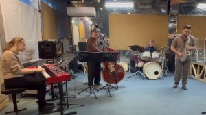 Квартет Богдана Мазуркевича, Stars Fell on Alabama