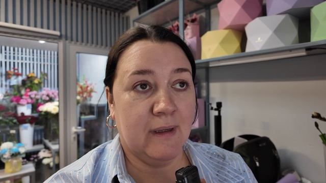 🌷Неделя флориста #54 - День влюбленных - Праздничная поставка цветов и отличного настроения! смотреть онлайн