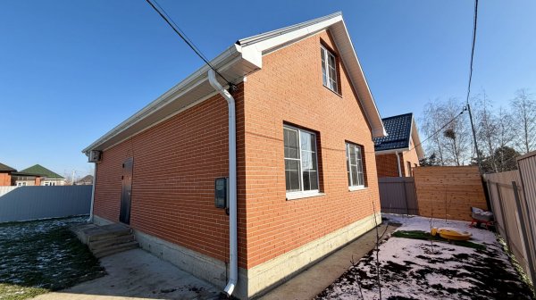 Дом с ремонтом по ДОСТУПНОЙ цене в Краснодаре!