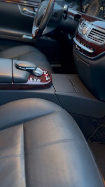 Mercedes Benz W221 S550 смотреть онлайн
