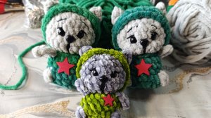 Брелок Котик в военной форме крючком. Мастер-класс по вязанию