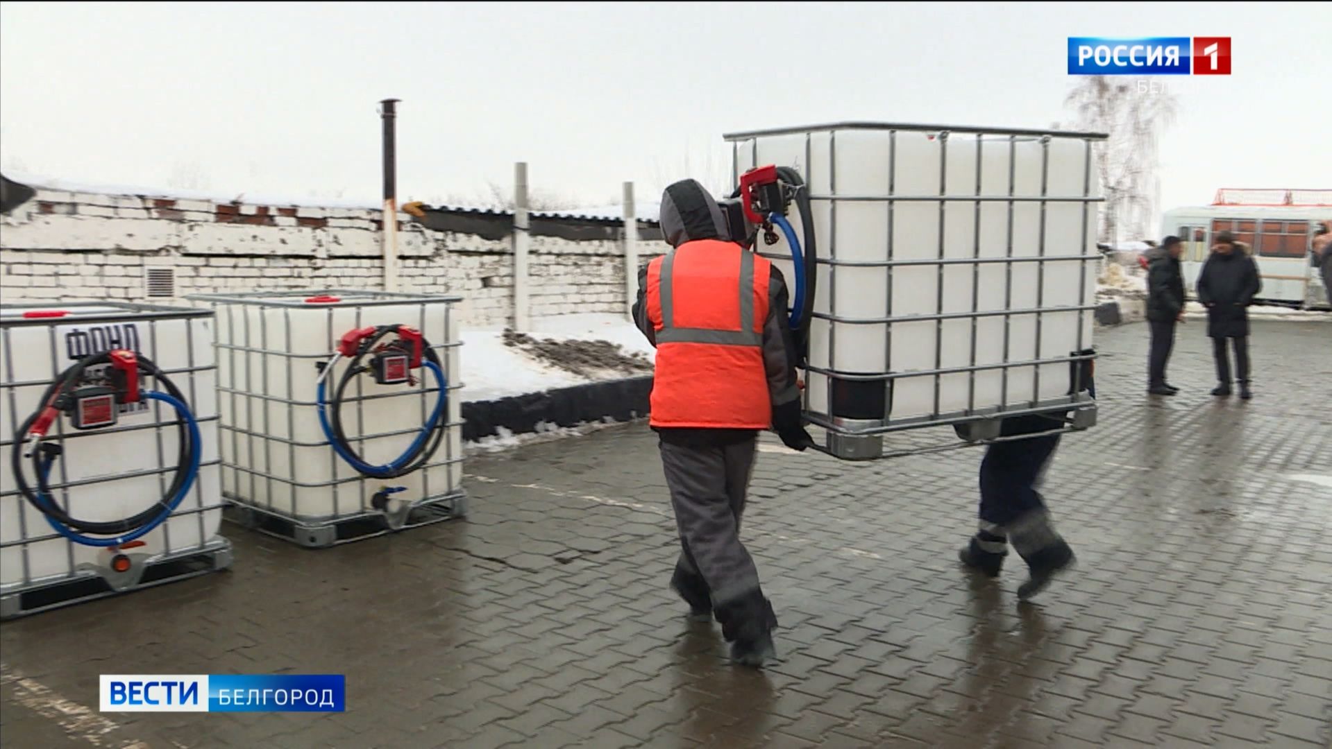 В Белгород доставили партию гуманитарной помощи от фонда Владимира Соловьева смотреть онлайн