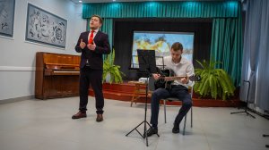 Максим Лунин - Ей нелегко искать во мне долину грёз