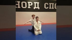 Просто вспомни, как в детстве мечтал сорвать стоп‑кран в поезде