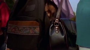 Официальный трейлер "Неприятности с обезьянкой (1994)"