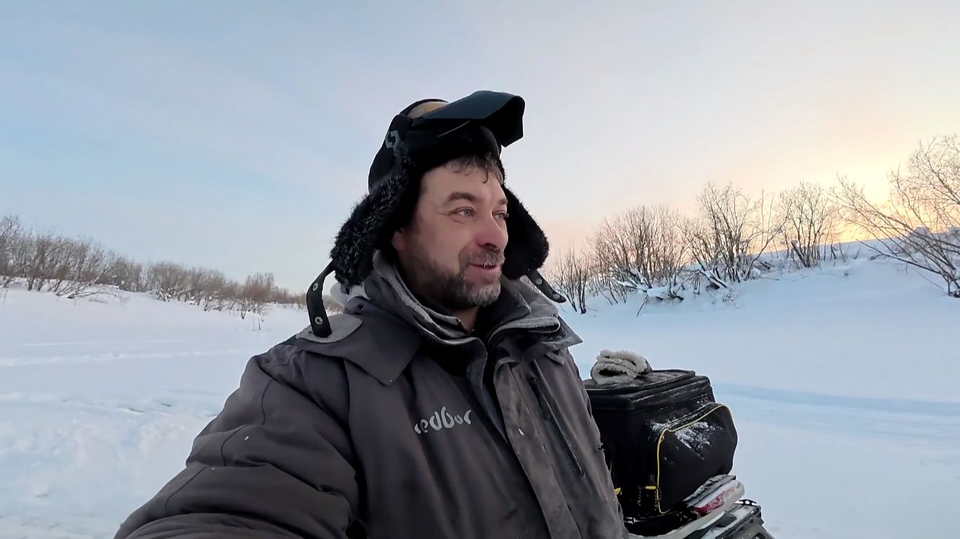 Рыбалка на таёжном озере продолжается😉 смотреть онлайн