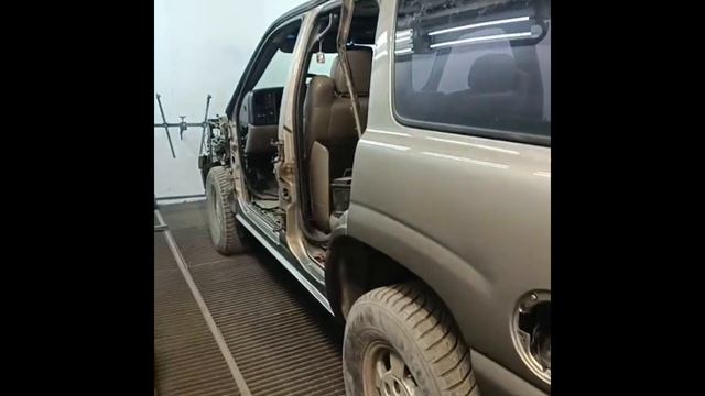 Chevrolet Tahoe частичный окрас мостра