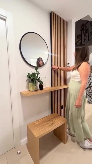 Как спрятать электрощиток в прихожей