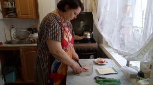 Катись колбаской ✅ по малой Спасской 😆