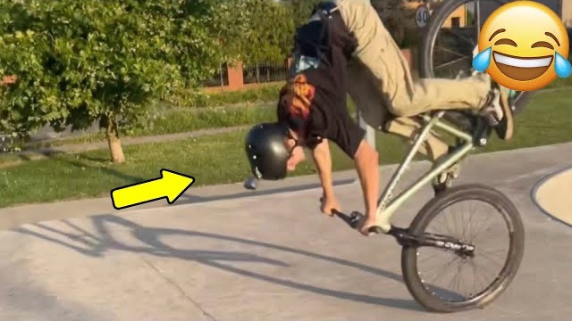 ПОДБОРКА ПРИКОЛОВ Я РЖАЛ ДО СЛЕЗ, ЛУЧШИЕ ПРИКОЛЫ 2025 СМЕШНЫЕ ВИДЕО, ДЕВУШКИ , ПОДБОРКА ПРИКОЛОВ смотреть онлайн